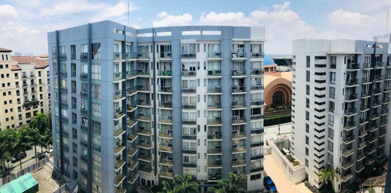 One Palm Tree Villas Across Naia-T3 Manila Exterior foto